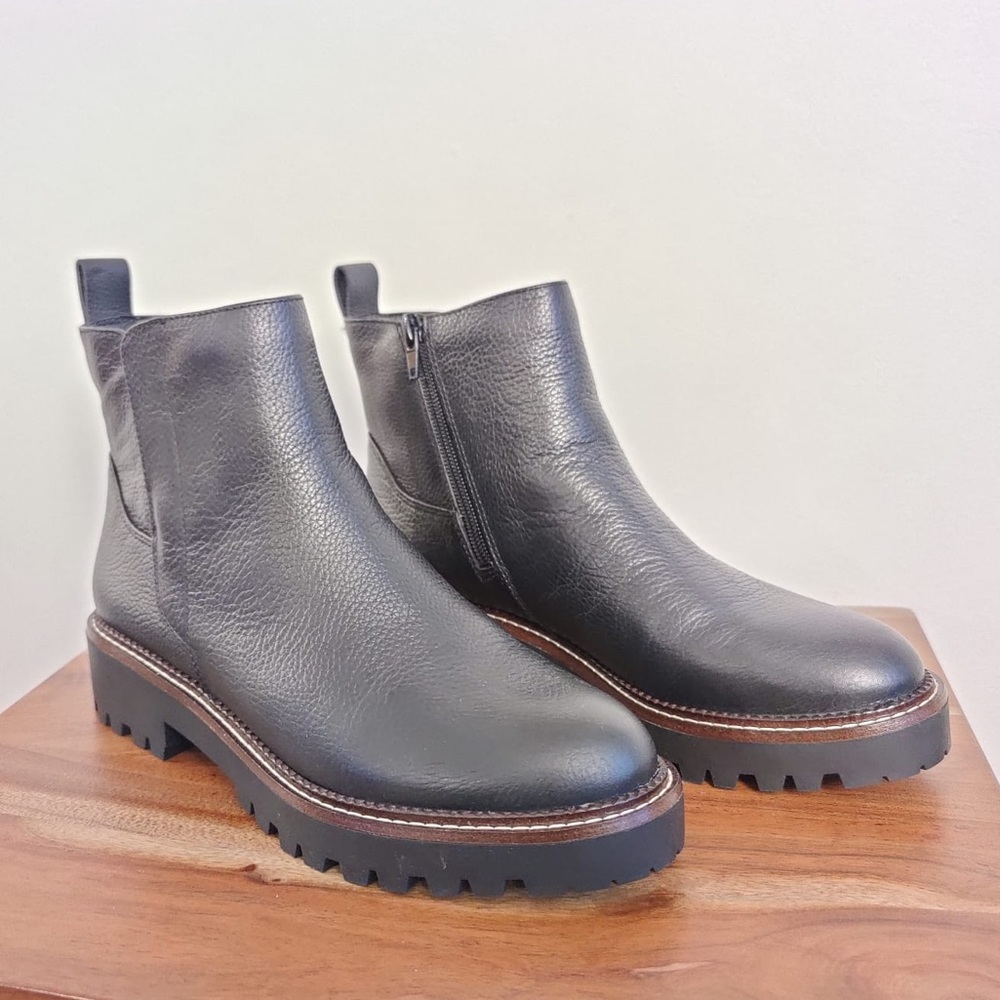 Women Nordstrom Boots size 7.5
